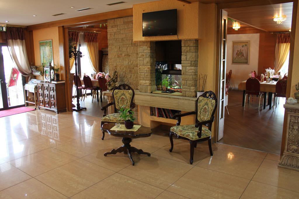 Hotel لانغينتال المظهر الخارجي الصورة